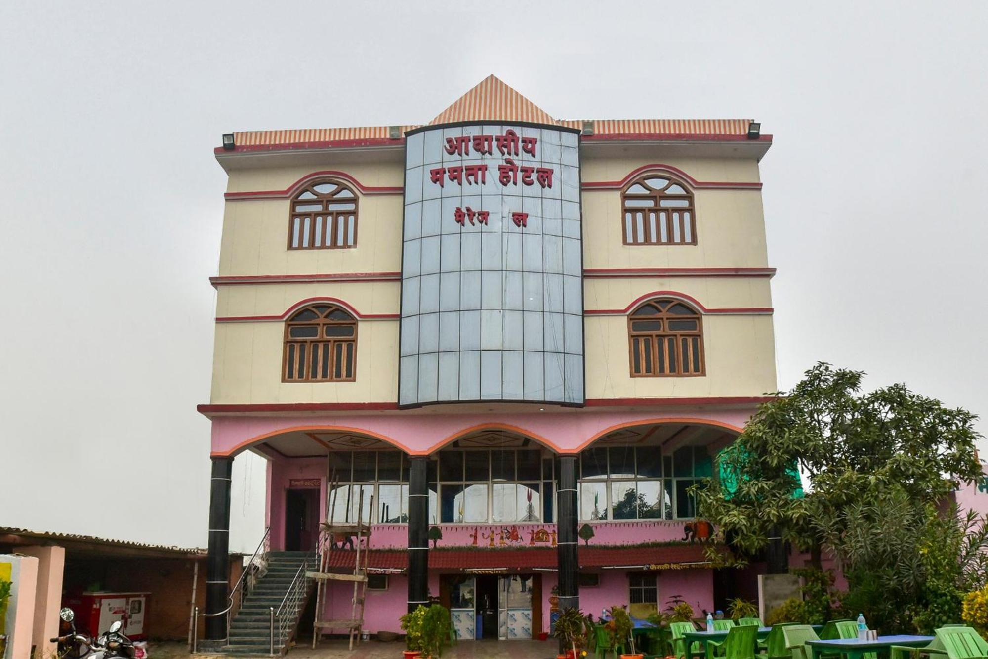 Hajipur Oyo Flagship Mamta Hotel מראה חיצוני תמונה